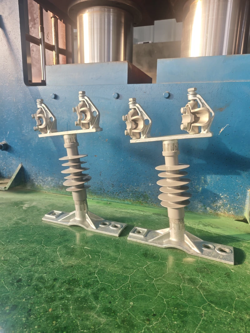 composite post insulators